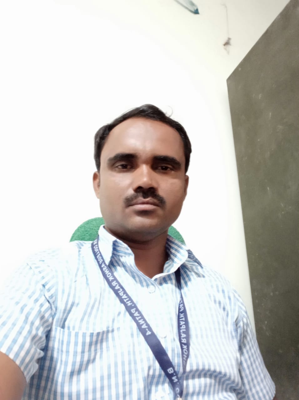 Dr. Jeebach Ram