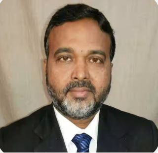 Dr. Khursheed Alam,      M.B.B.S,  M.S.(Ortho) Pat., F.I.M.S.(USA), M.Ch(Ortho), USA.